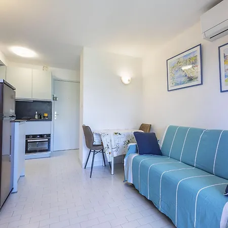 Appartamento In Near Agde