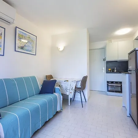Appartamento In Near Agde